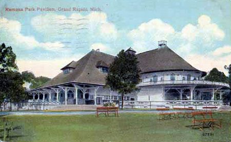 Ramona Park - Pavillion